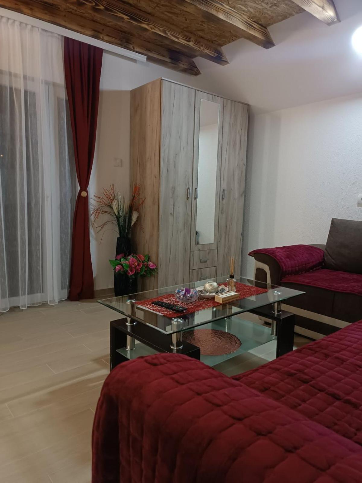 Apartmani Lena Plužine Exterior foto