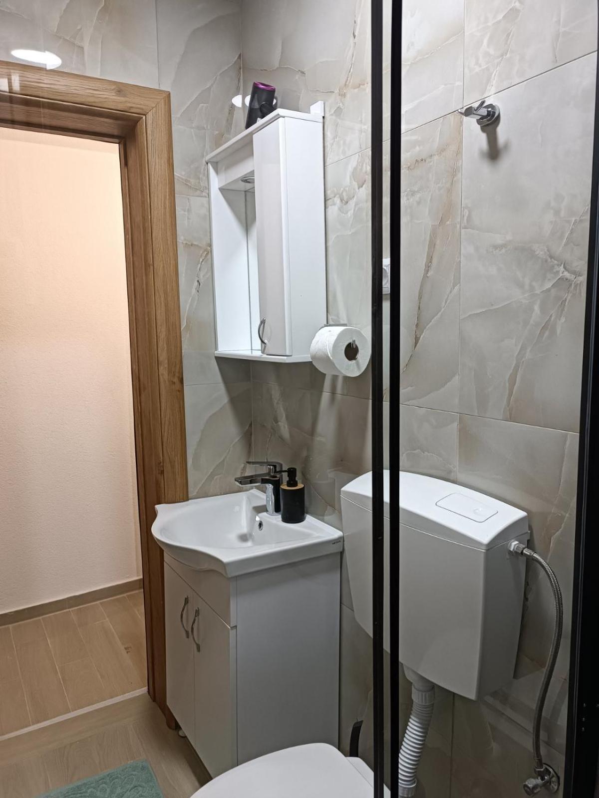 Apartmani Lena Plužine Exterior foto